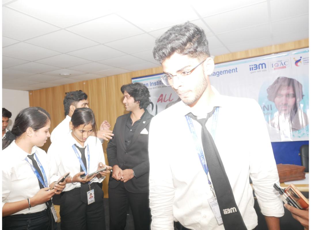 Rahul Soni Conducts “All Can Sketch” Workshop for PGDM, BBA, BCA & MAMC Students at IIBM and ZHI Patna